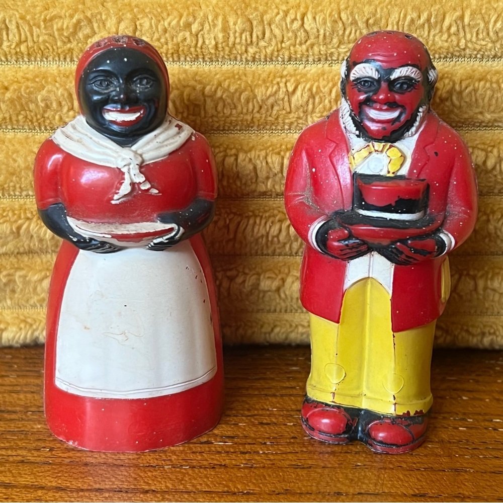 1940’s Aunt Jemima and Uncle Mose salt and pepper shakers.